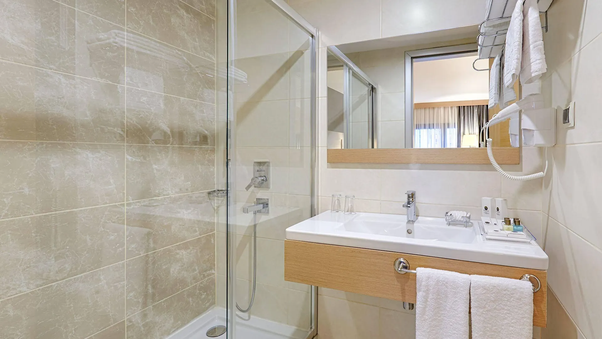 Kordon Hotel Cankaya إزمير
