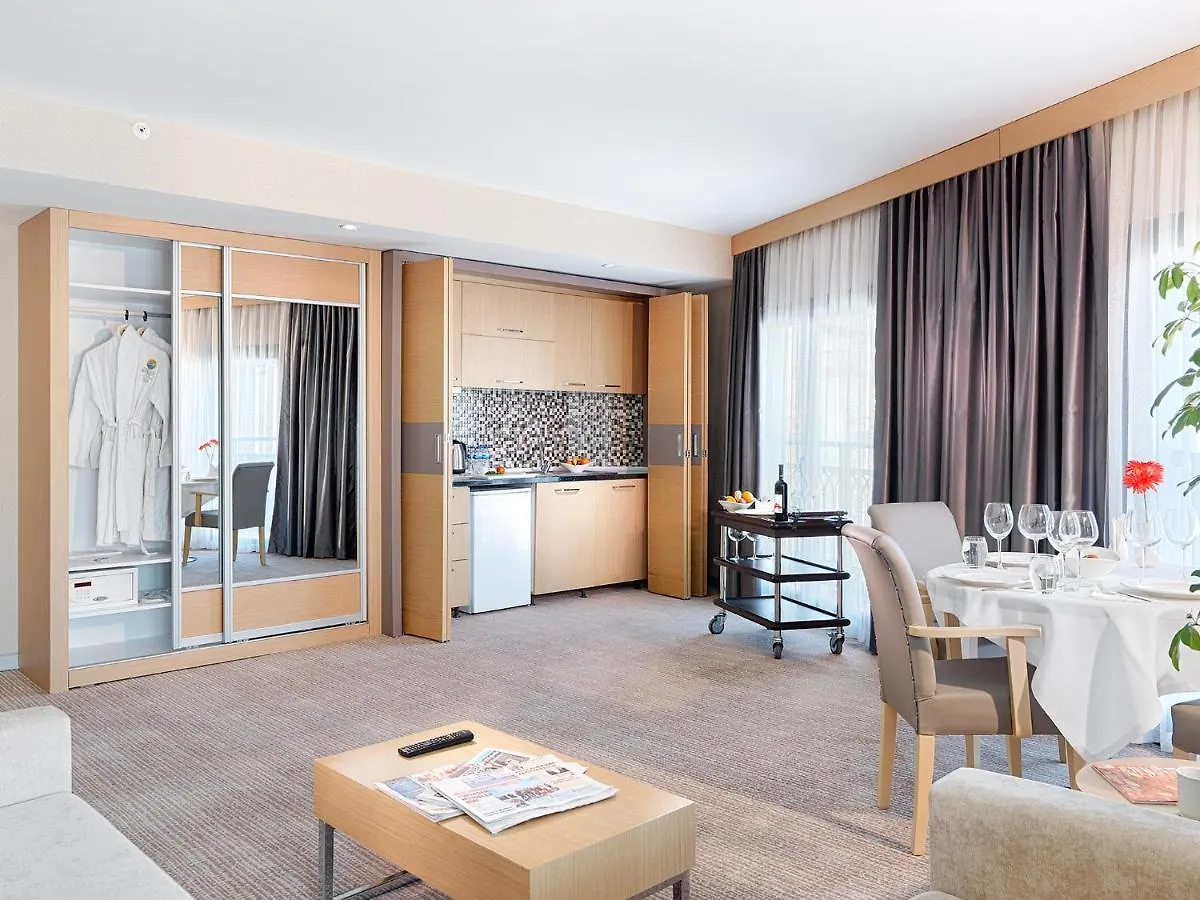****  Kordon Hotel Cankaya إزمير تركيا