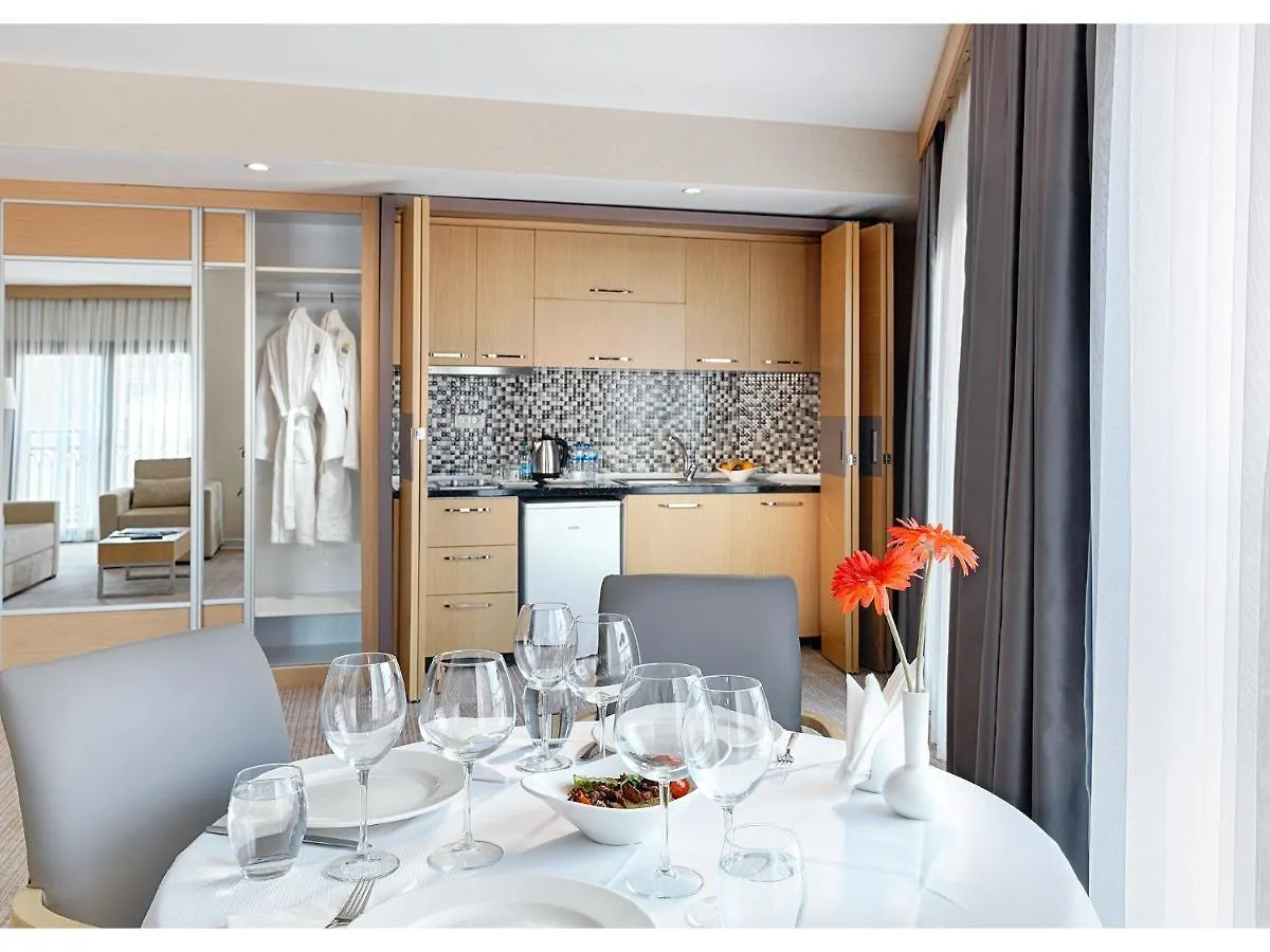 Kordon Hotel Cankaya إزمير تركيا